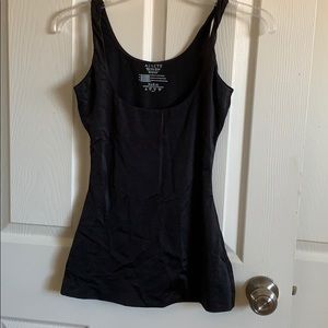 Size large Assets by Spanx